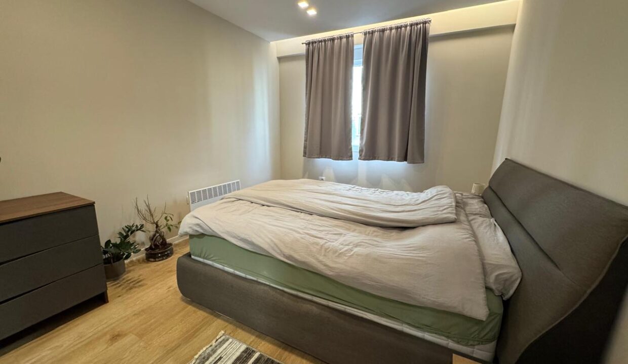 0b30a13c-d5db-4978-b750-3f5c0e90edbb