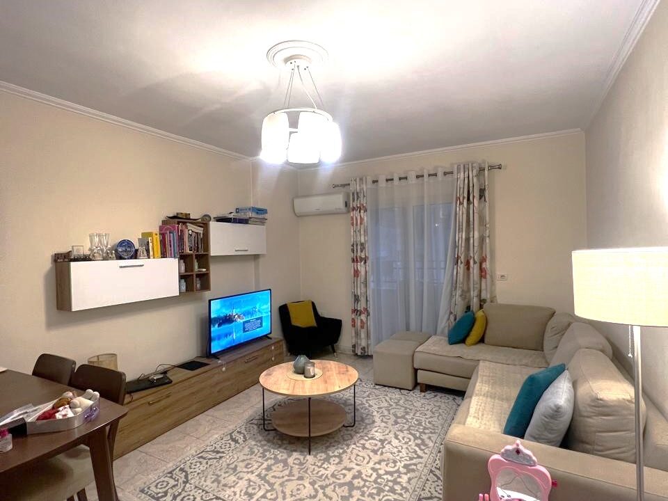 78b8bd28-1927-4be3-90ac-b600e3482346