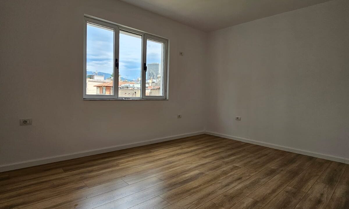 18d609bd-43e1-449e-b5b1-279b16e88078