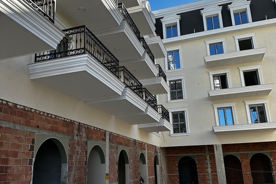 519683712_1295895585878595_2842575593694977677_n