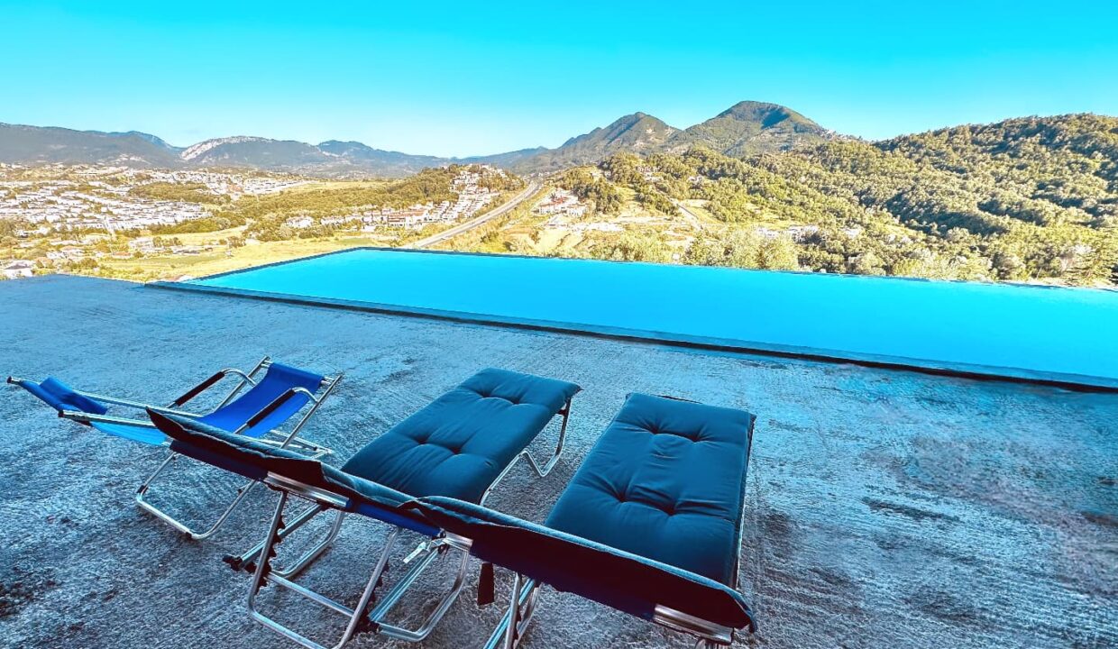 519684319_1293343869467100_5555001925693097085_n