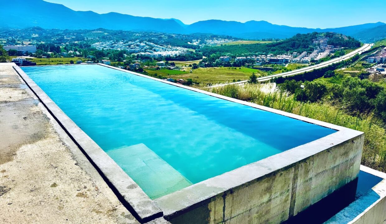 519965911_1293343876133766_24533315098967118_n