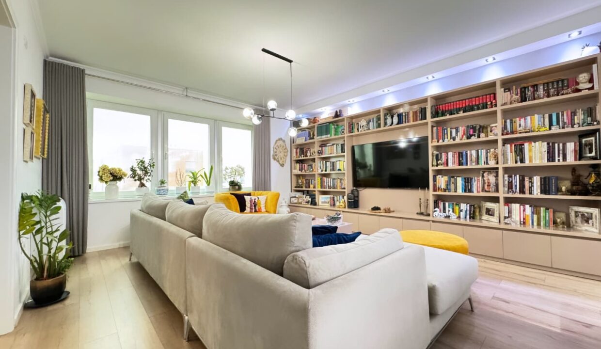 525616043_1303245688476918_8902397239708092778_n