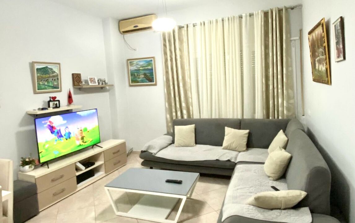 1a4f405e-b4f6-4e33-aba8-58b193e28066