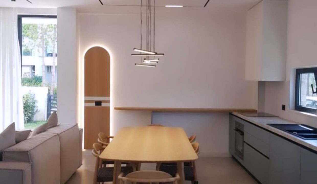 537654483_18335718022202141_322427352867710596_n