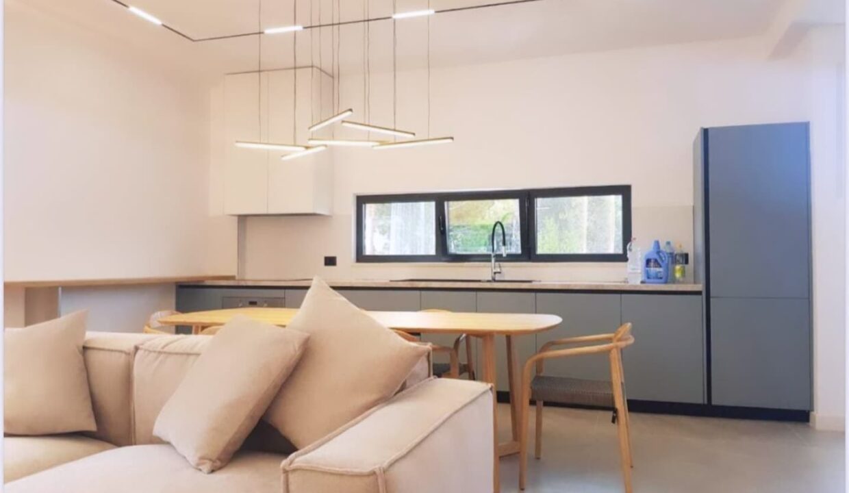 537684085_18335718016202141_2895627160324681867_n