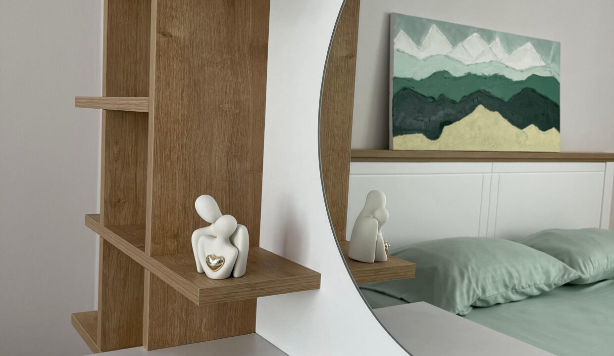 53fd7908-1546-4fea-81bb-77ece063cbf8