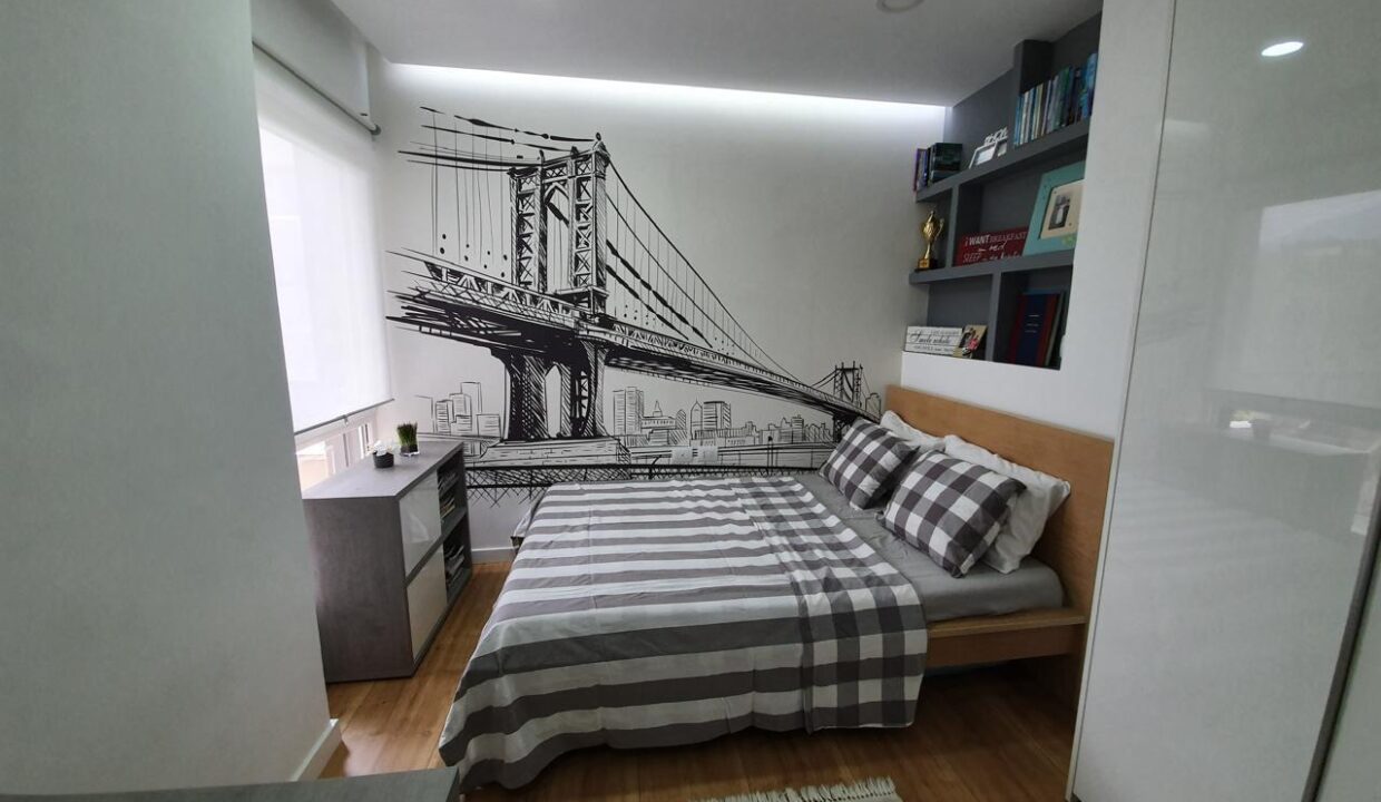 8076c343-3544-40c7-9413-5f610708d2ef