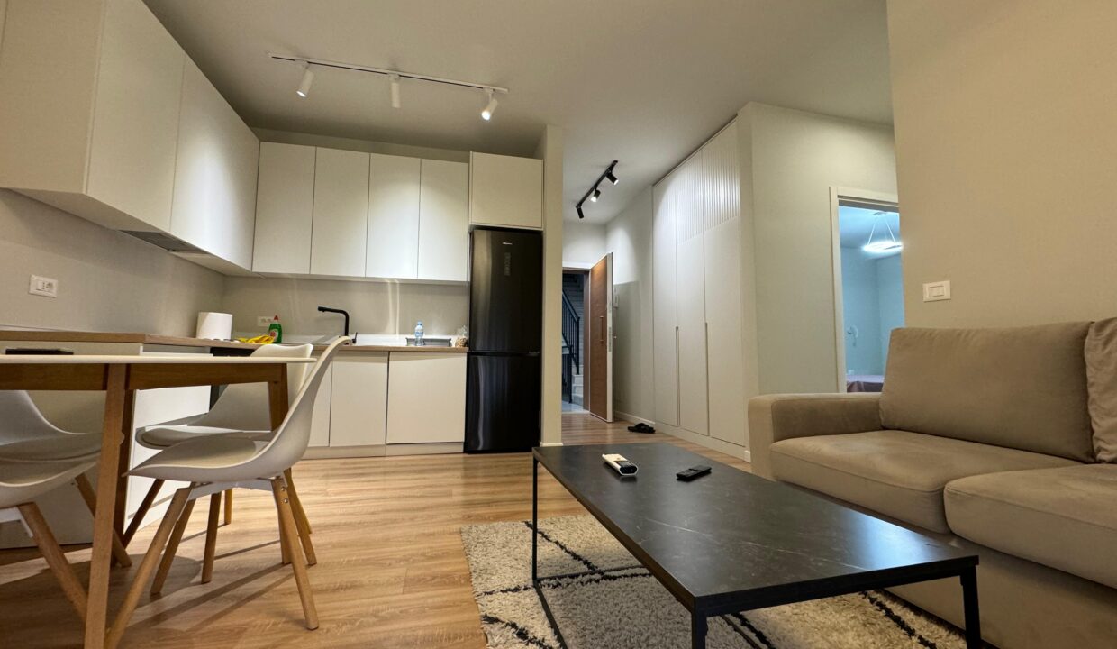 928eb2e9-8738-4cbb-b517-05bb10f2f13f