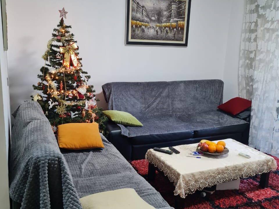 1c00f7aa-fe5c-4bca-8ff4-3a9e5a682903