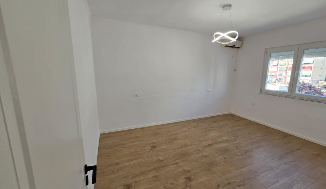 242c8622-b23b-460f-b605-24f858abf7ec