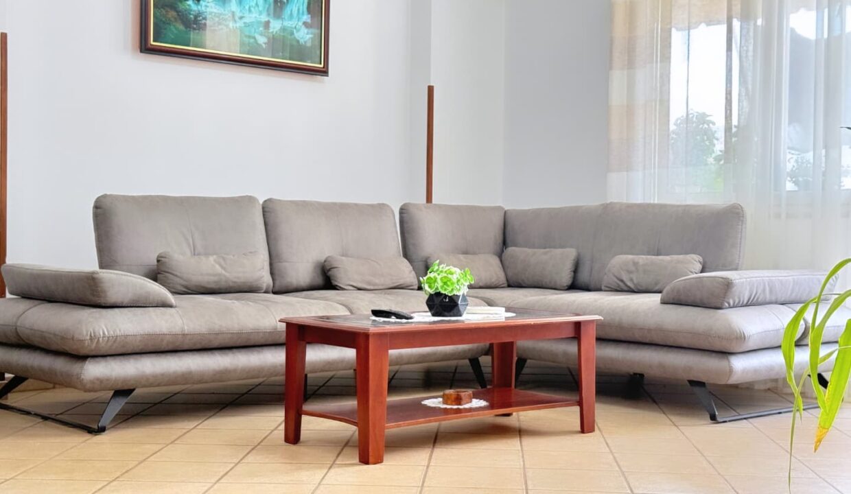 524265558_1302340341900786_4492603735877905884_n