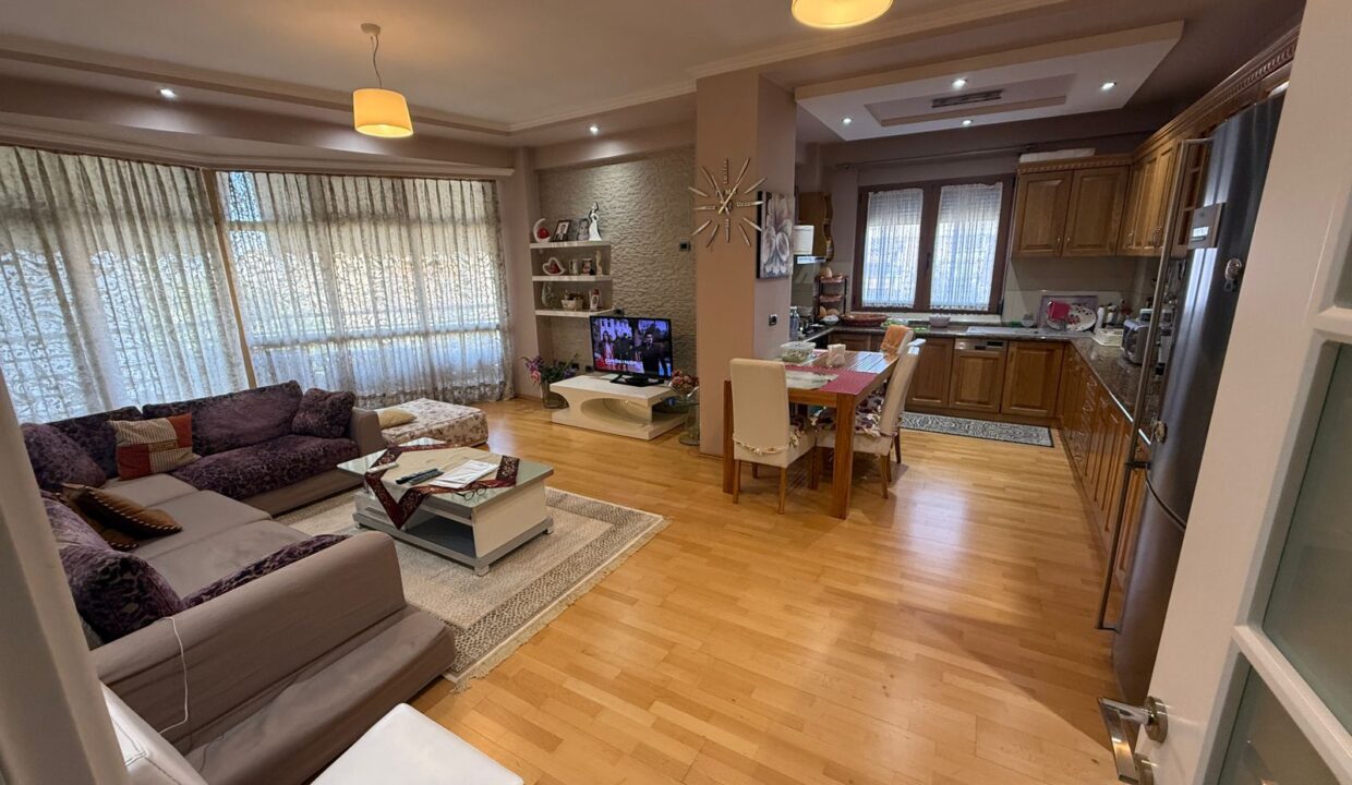 545149342_1342252957909524_6112296561309713441_n