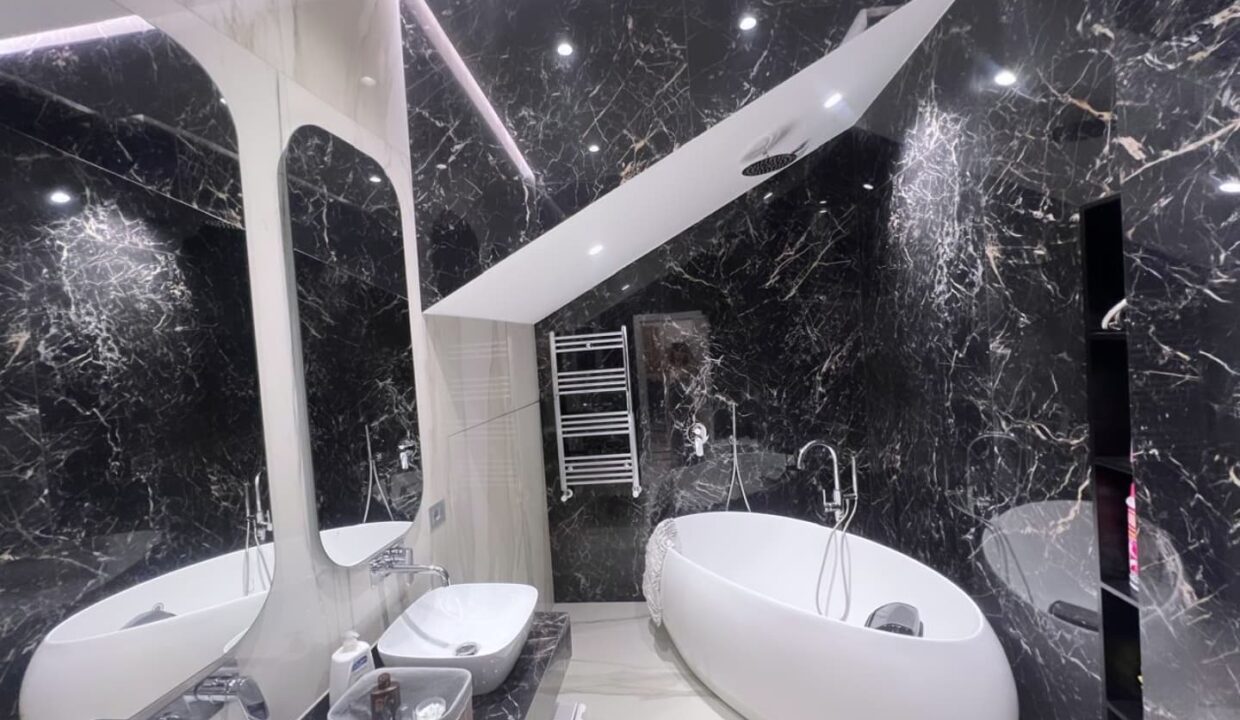 552312586_1356178589850294_4926258378828768172_n