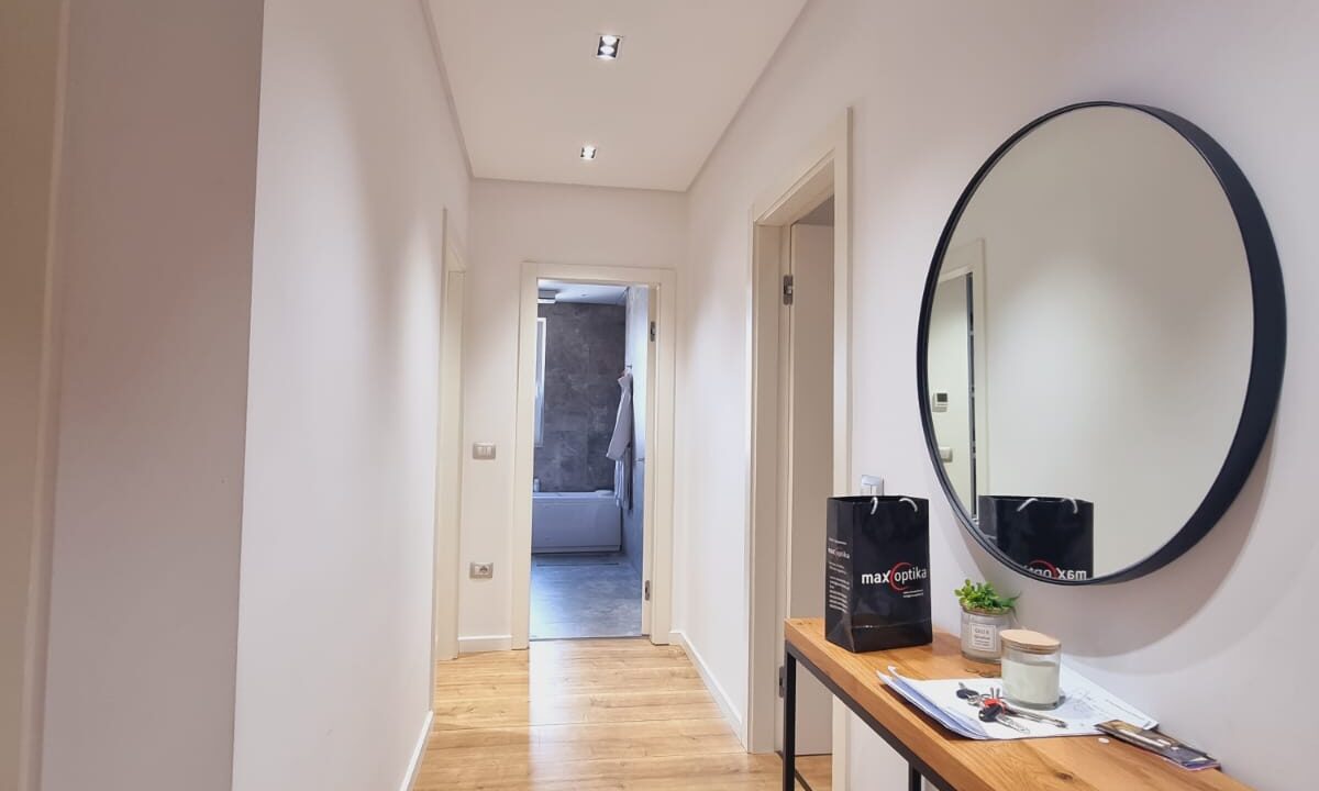 1c5d6d7a-ec16-4874-8fb6-2a8d04ac664a