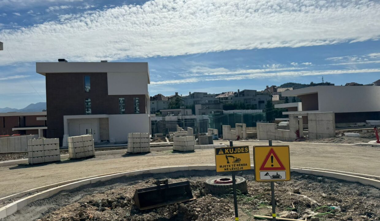 4d0f57f0-951f-45d8-9d5f-8ef596a36b01