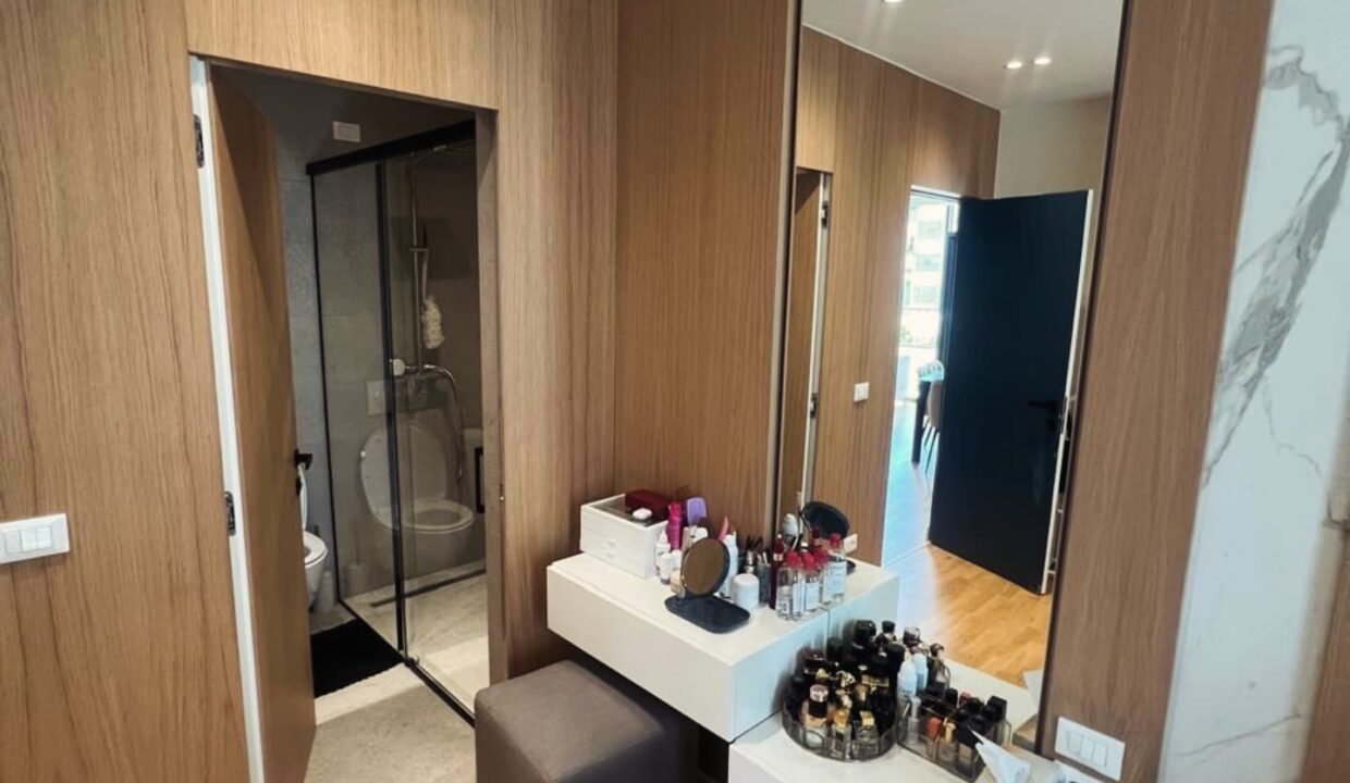 549658108_1352924843509002_3063159942644375195_n