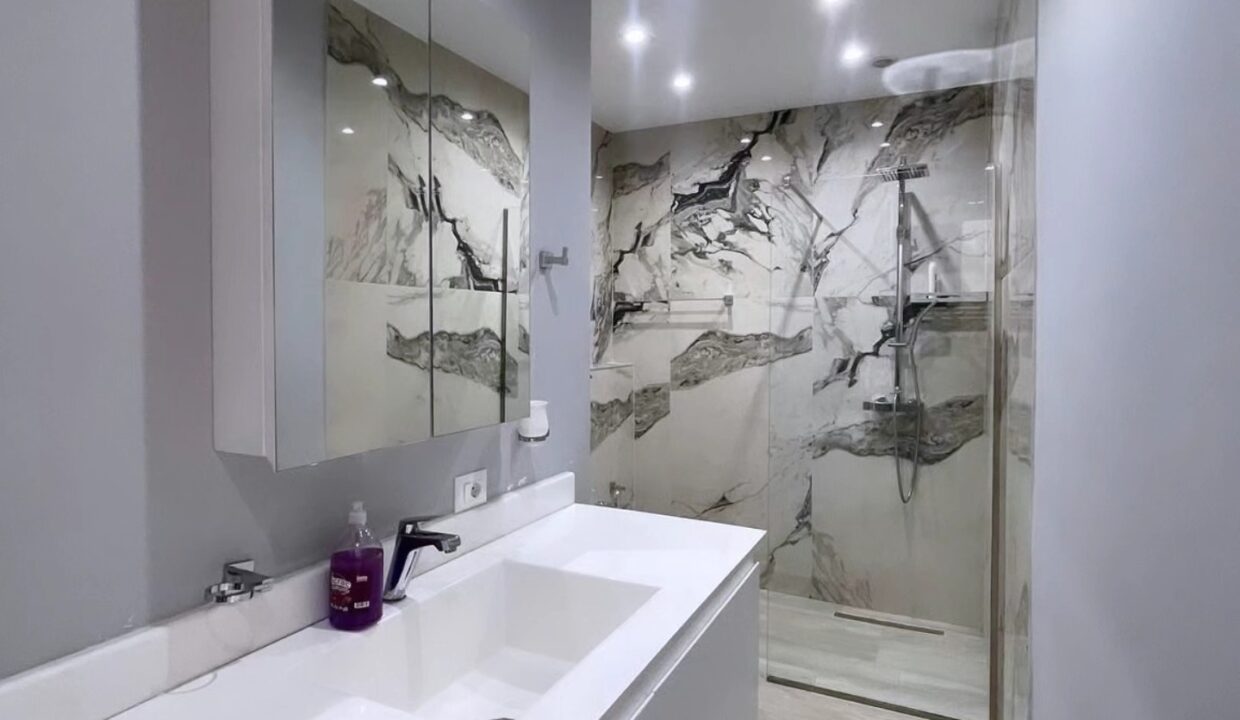 556519296_1366687122132774_4794510985333593642_n