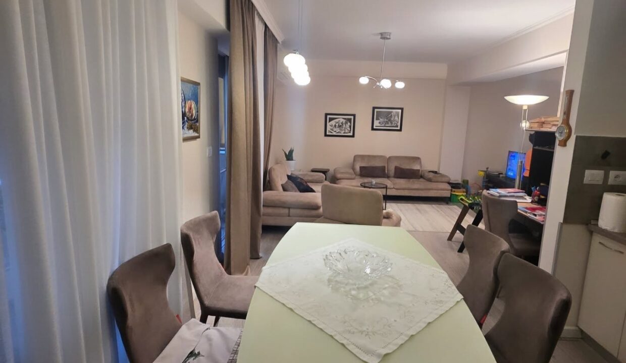 561087279_1371619924972827_574595057748151687_n