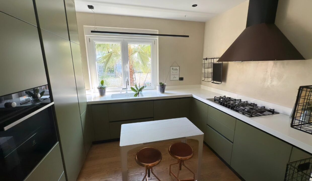 561454934_1370728681728618_1798102920312191411_n