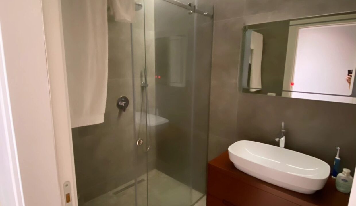 561844883_1381177077350445_3198262844816025451_n