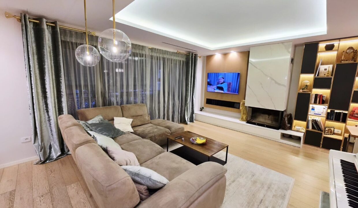 564062533_1380966847371468_9022305286703810339_n