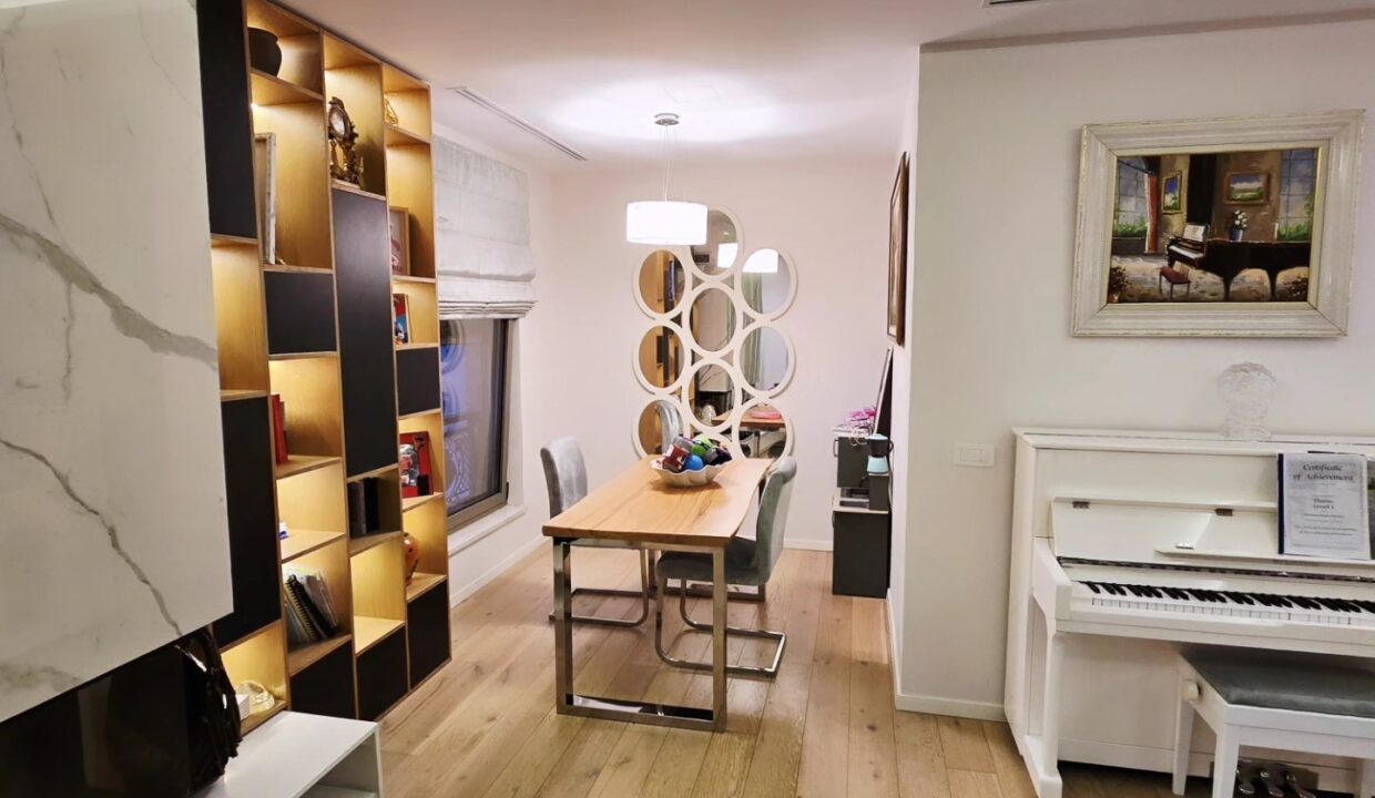 565184882_1380966830704803_178372154919042393_n