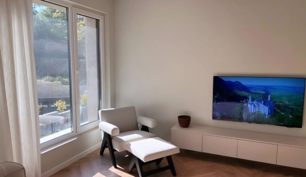 571129006_1388936569907829_1449006335317932984_n - Copy