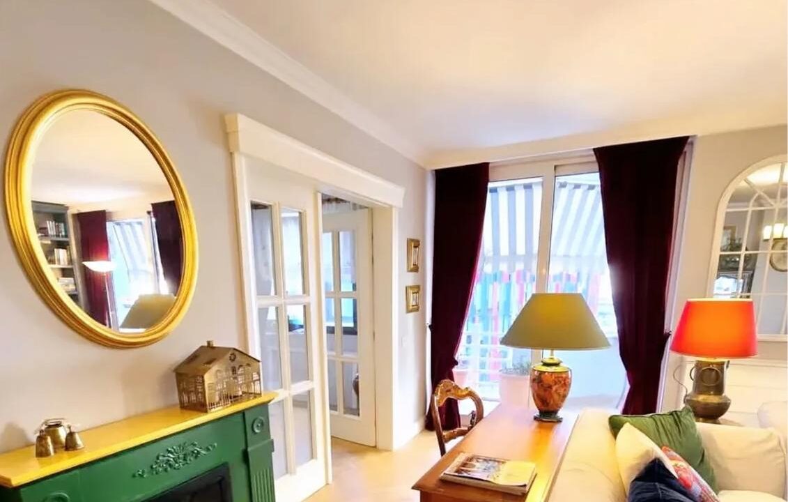 bbfb7fe7-6c80-44d4-a558-c87c1136686c