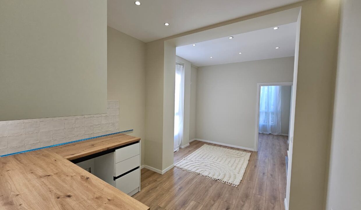 fc5289bc-ee93-43c5-ac6d-2a0f687c2828 - Copy