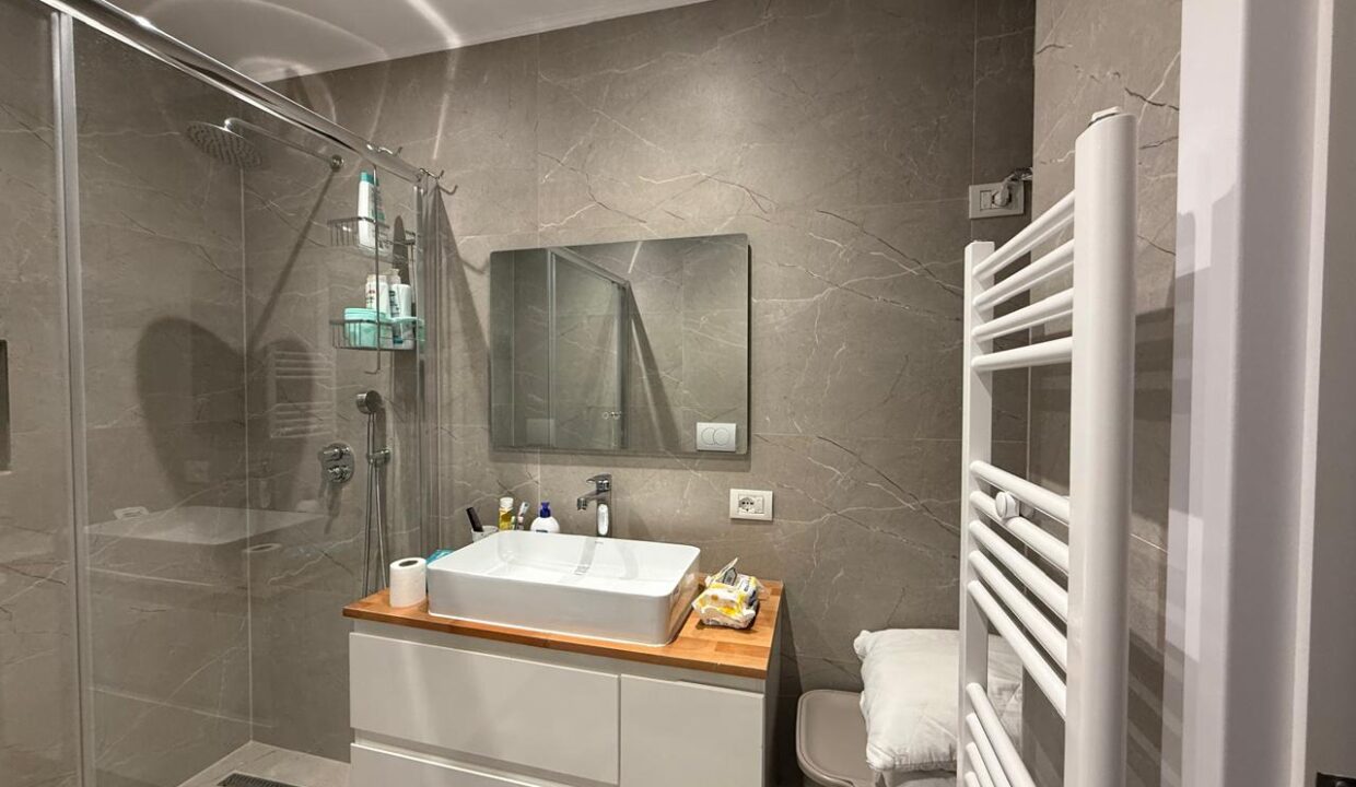 175fe6d4-3d5e-4c76-bde4-09f7fb029e31