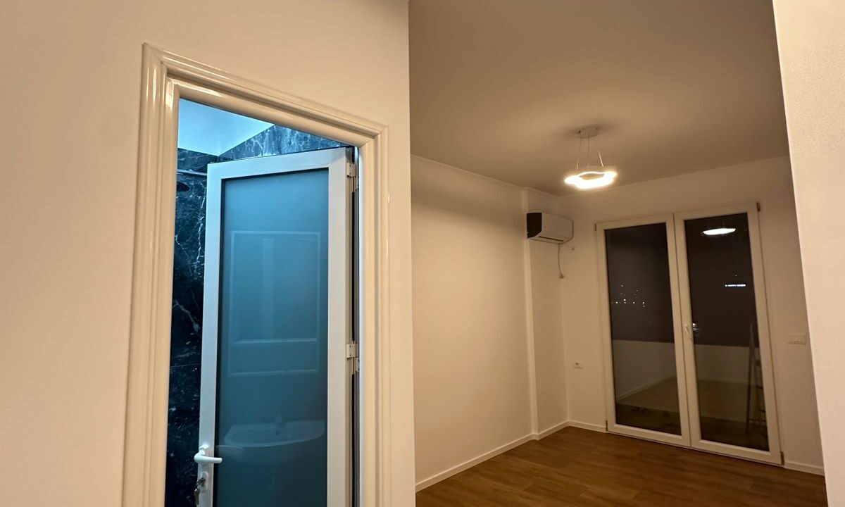 30fcbc75-0ebc-426c-94a7-d270a3192d0e