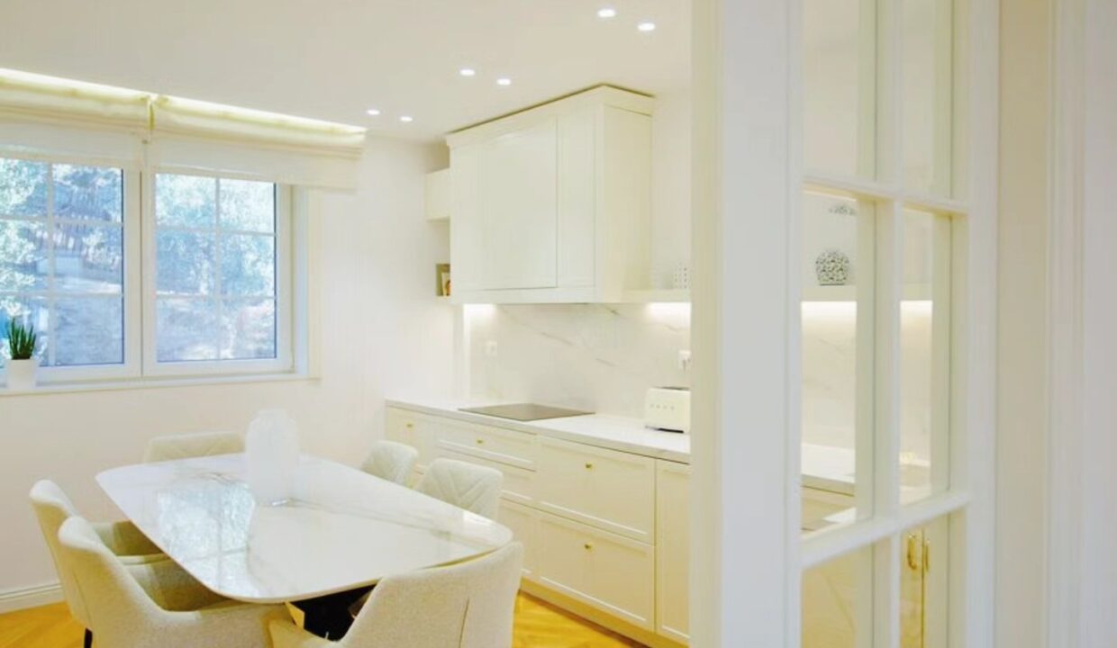 568112814_1384083770393109_5524851190181446197_n