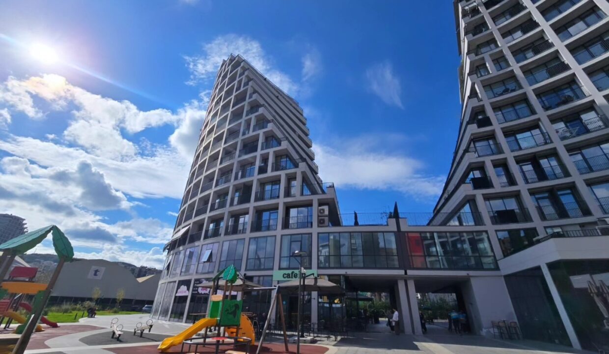 571789774_1390166473118172_1591528436214110322_n