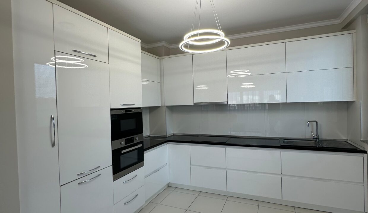 71460baa-9f9b-42db-99f6-16a3f3c409cd