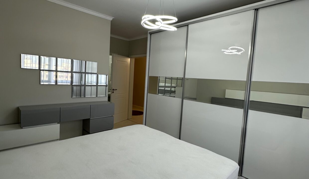 87296587-a0db-46a9-af4f-c4a6894b1685