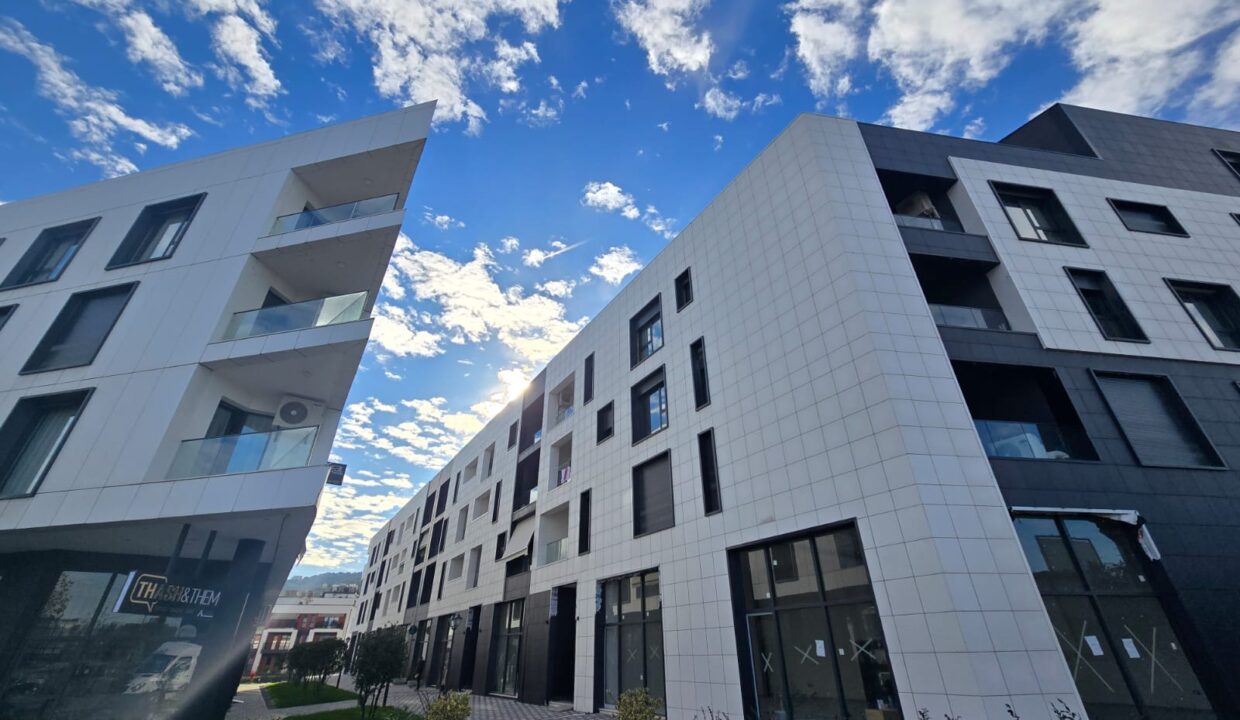 4b6e67a2-b60a-4566-af19-c87b404696ad