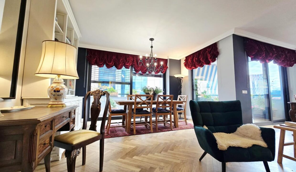 591100098_18351039301202141_4500782326608652086_n (1)