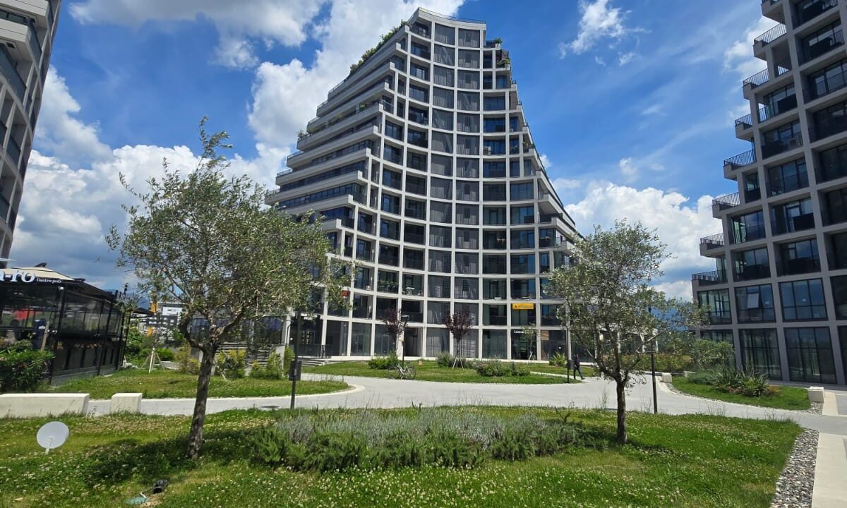 597605545_1430874735714012_8947429169335755012_n (1)