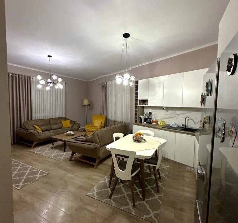 5b87e818-b7b4-4eda-95c6-c232a43cfbbc