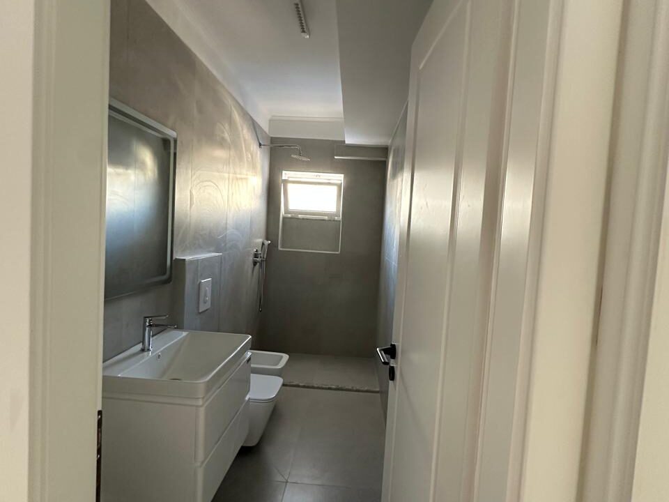 928dcc3f-fe64-4e17-a261-2f1214b5ee85 - Copy