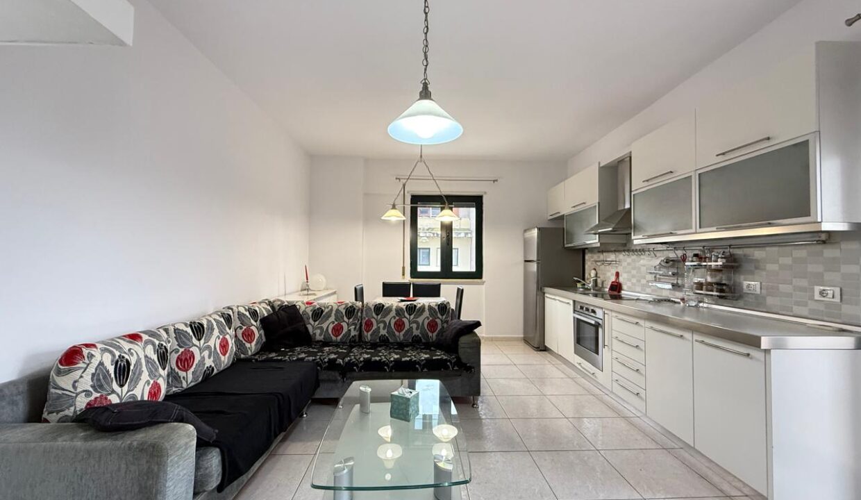 f2aa992b-c093-4943-8abf-daa7d441e56c