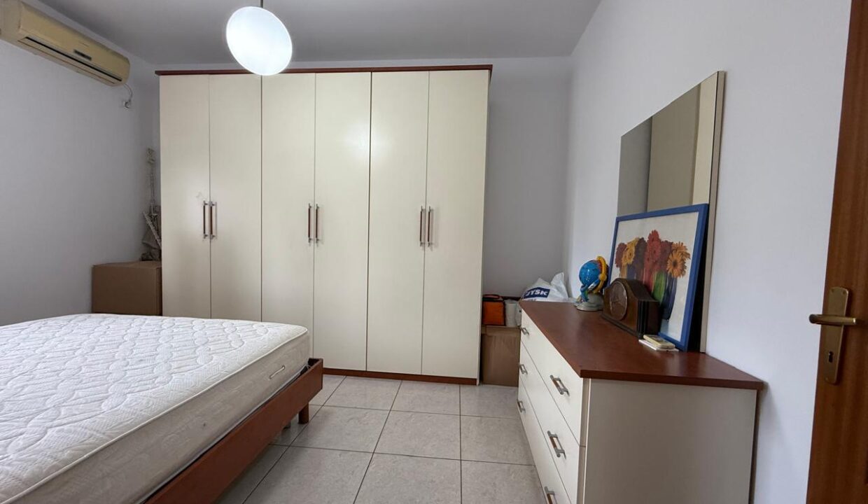 faf61267-6624-4db7-985e-29cbfd3798c8