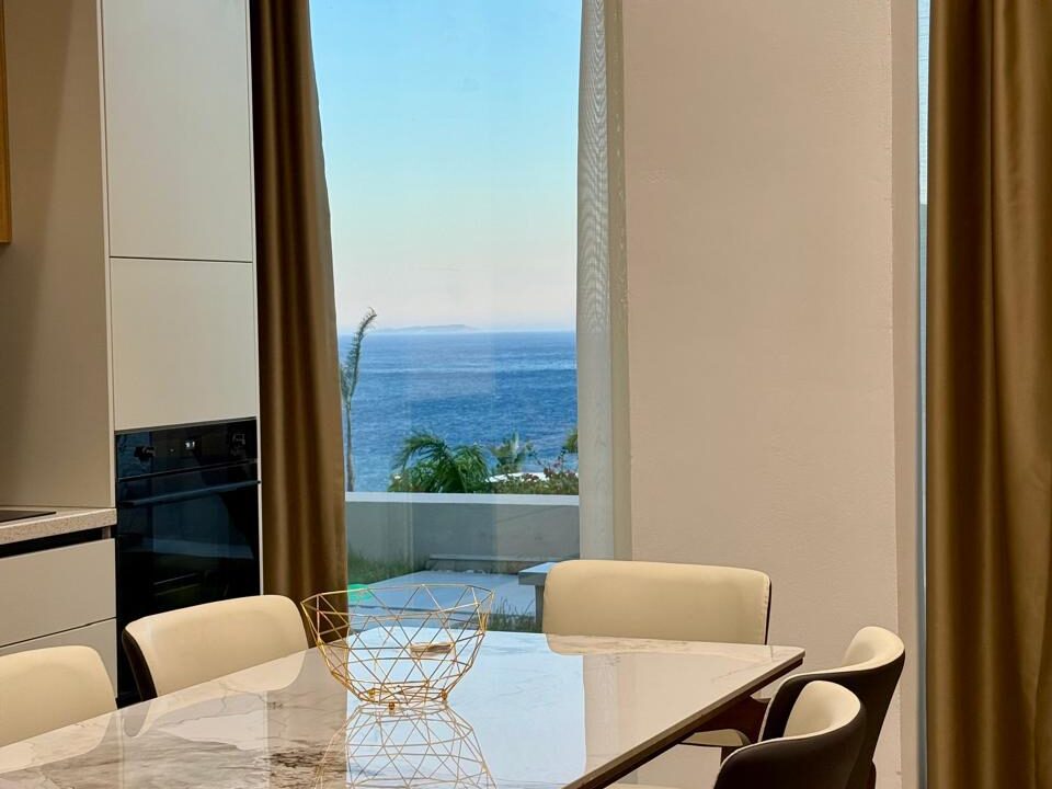 235c9103-21db-45c2-8bff-209fe92766fa