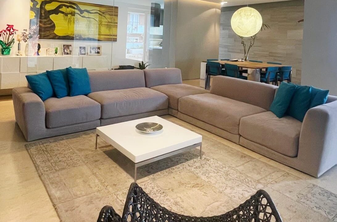 602868750_18352288756202141_1302062084544561635_n