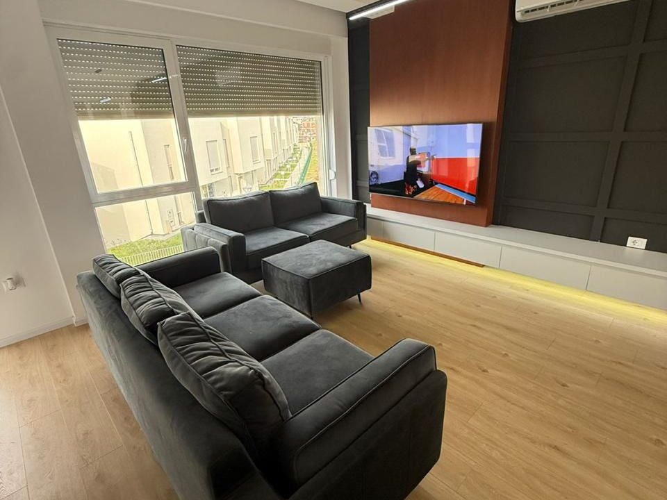 80e0f206-e573-42b9-84e5-38b3f0d58b2d - Copy