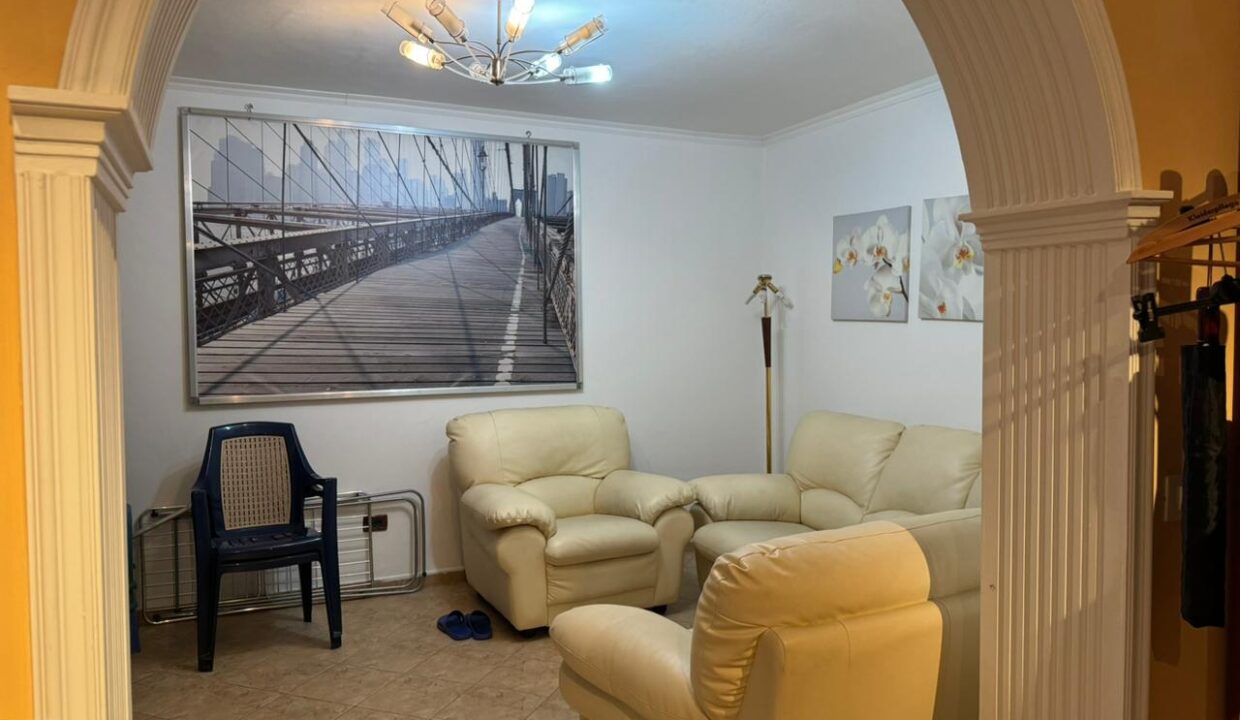 b632cd9d-6d99-4126-a8a2-31d7f78ff3bc