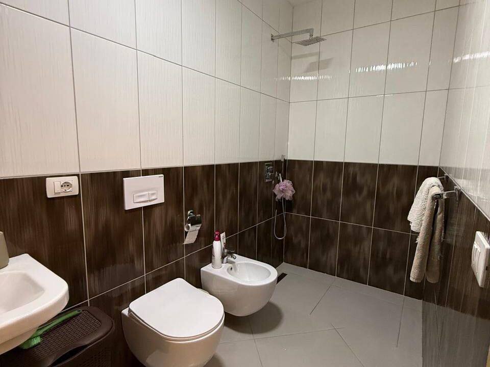 cbb5804e-3251-4f8f-aa2c-d8342c1c0fec