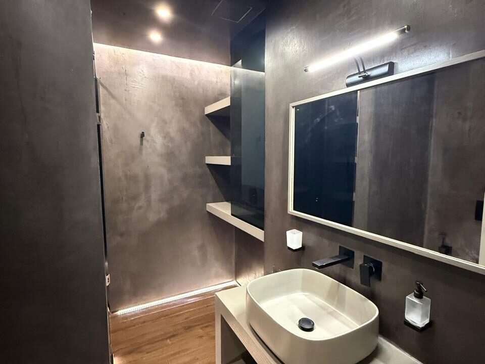 d06f8939-dec3-49e8-be83-29f491e0f149