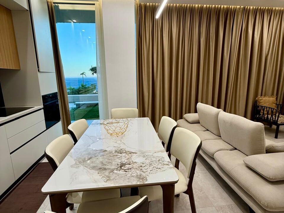 fa9f9473-0d9f-40f4-9ef7-0e9f8da642f9